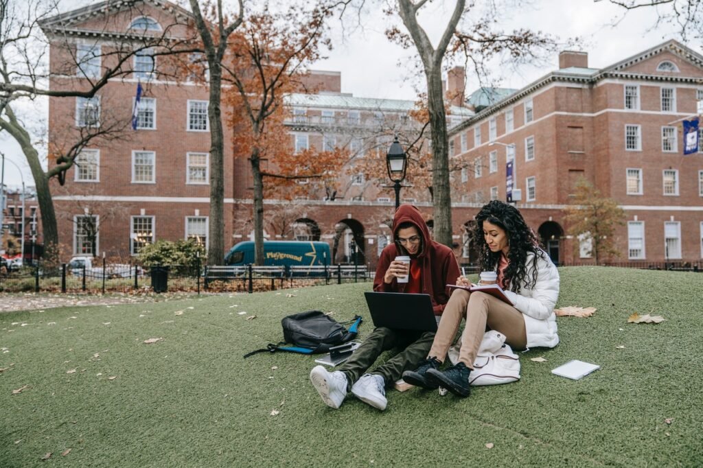 Skills You Can Learn From Top MBA Colleges In Bangalore